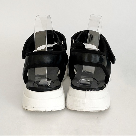 Rouge Helium Casual Sandals Size 10 - Picture 5 of 7